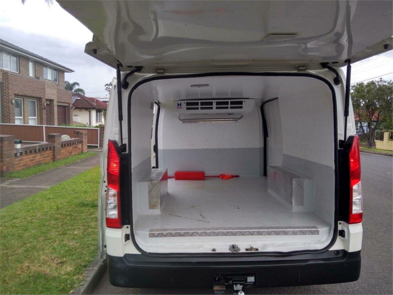 Refrigerated Toyota Hiace LWB 2020, Sports Automatic, Turbo Diesel, Ex fleet one owner
